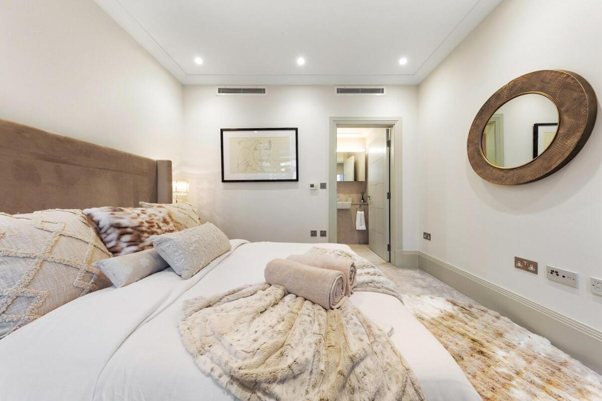 The Park Lane Luxury 3bedroom Sleeps 10 Pl3b Apartment London