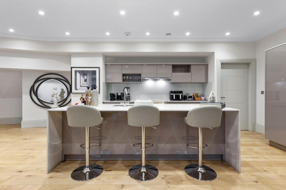 The Park Lane Luxury 3bedroom Sleeps 10 Pl3b Apartment *